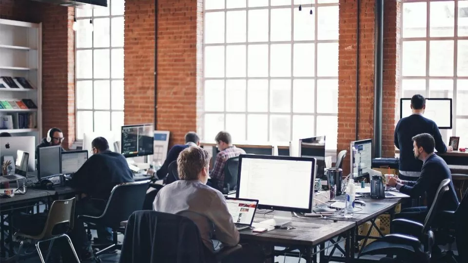 Как выбрать веб-студию в Ахтубинске по кейсам